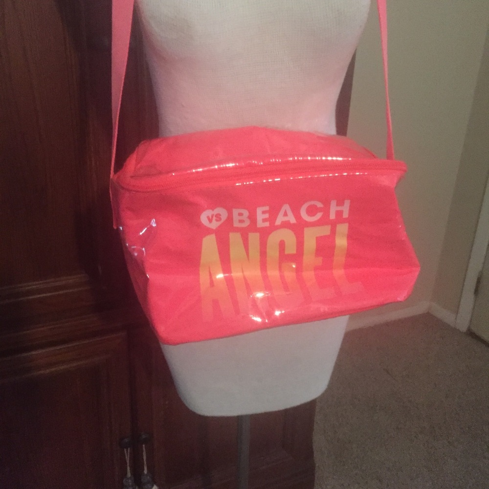 COPY - Victoria Secret insulated lunch or beach box